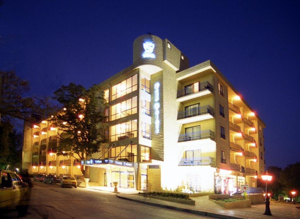 Hotel Dana Palace Złote Piaski Zewnętrze zdjęcie